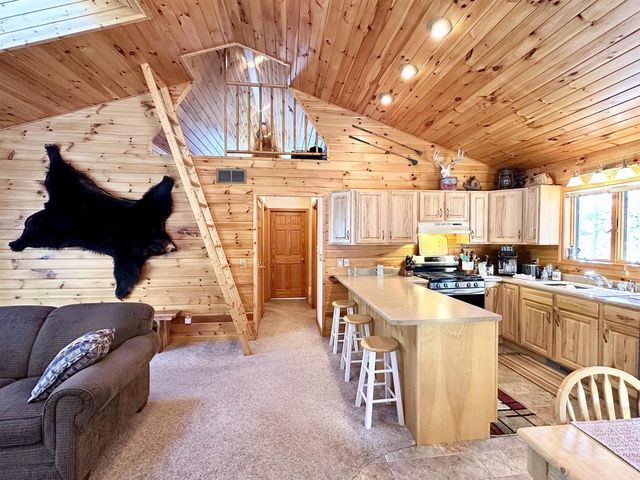 N11914 ORIOLE LANE, Elcho, WI 54428