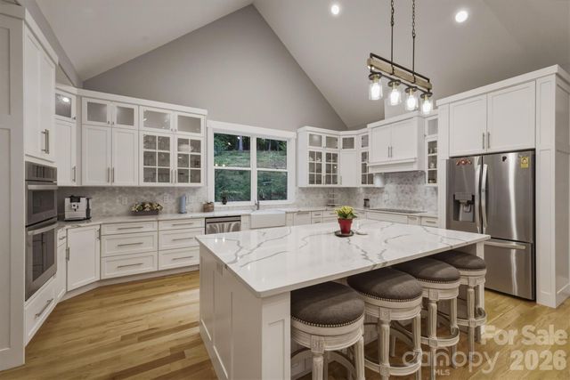 100 White Fawn Circle, Granite Falls, NC 28630