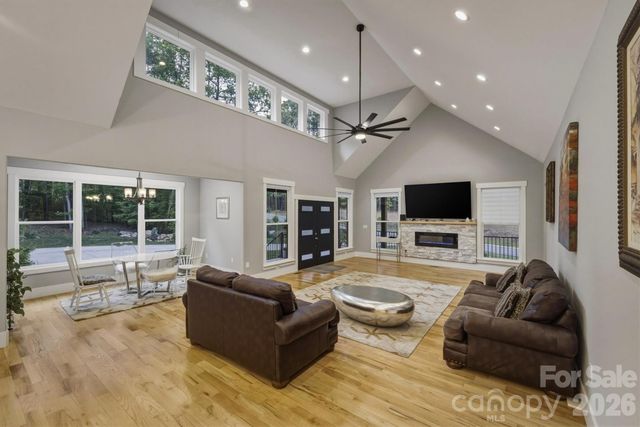 100 White Fawn Circle, Granite Falls, NC 28630