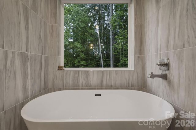 100 White Fawn Circle, Granite Falls, NC 28630