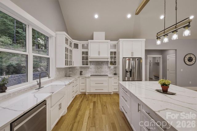 100 White Fawn Circle, Granite Falls, NC 28630