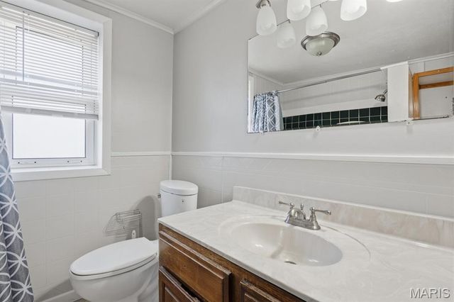 4707 Ray Avenue, St Louis, MO 63116