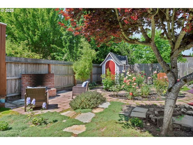 315 Se DAVIS St, Mc Minnville, OR 97128