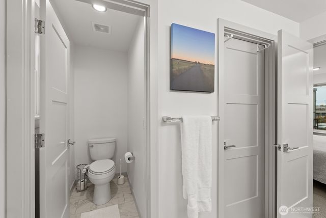 1422 E Cherry St, Seattle, WA 98122