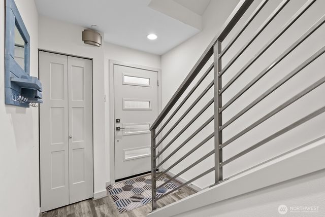 1422 E Cherry St, Seattle, WA 98122