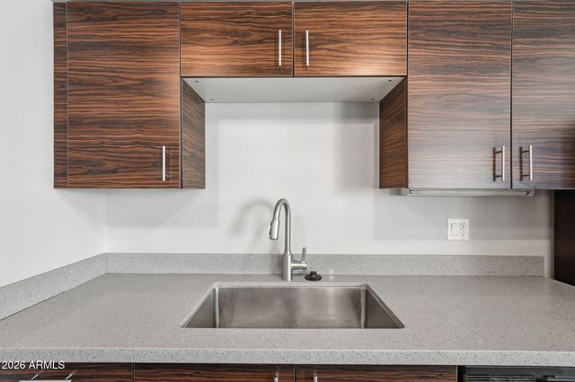 535 W THOMAS Road 210, Phoenix, AZ 85013