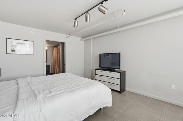 535 W THOMAS Road 210, Phoenix, AZ 85013