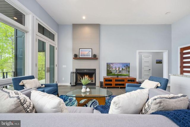 9813 CHESSMANS CT, Fredericksburg, VA 22407