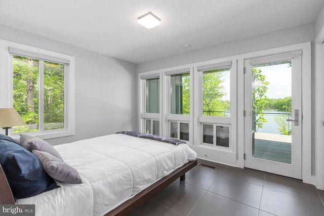 9813 CHESSMANS CT, Fredericksburg, VA 22407