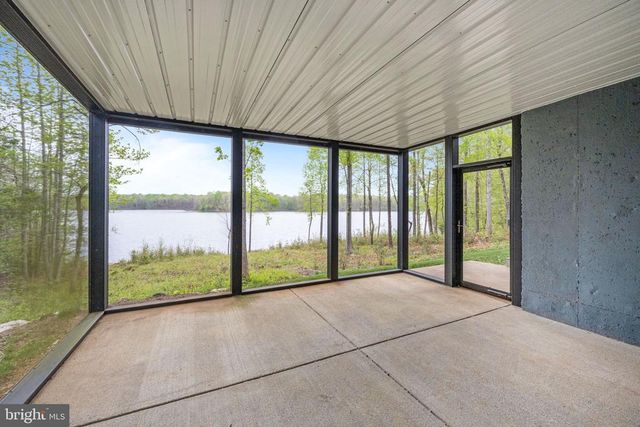 9813 CHESSMANS CT, Fredericksburg, VA 22407