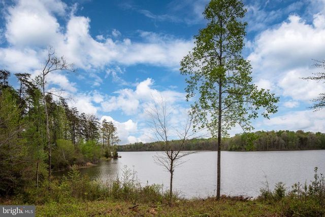 9813 CHESSMANS CT, Fredericksburg, VA 22407