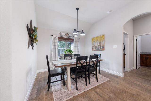 1075 Knoxmiller Court, Weatherford, TX 76088