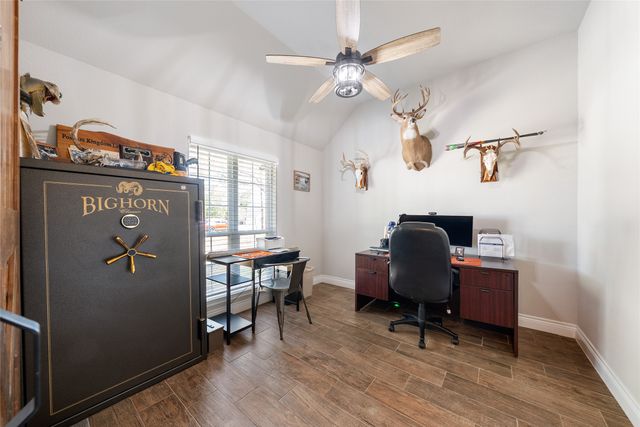 1075 Knoxmiller Court, Weatherford, TX 76088