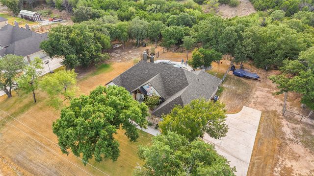 1075 Knoxmiller Court, Weatherford, TX 76088