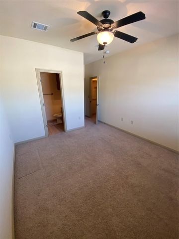 2101 Town Centre DR 1603, Round Rock, TX 78664