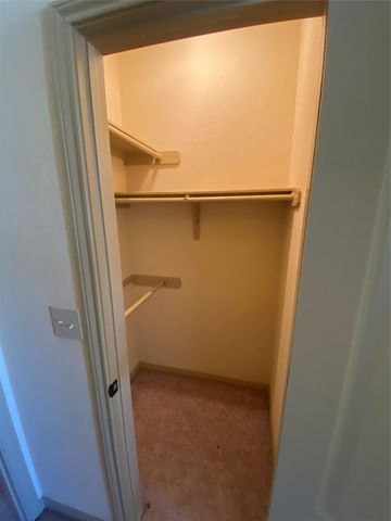 2101 Town Centre DR 1603, Round Rock, TX 78664