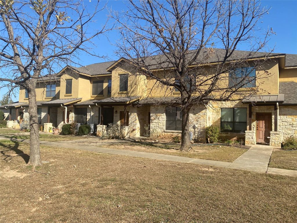 2101 Town Centre DR 1603, Round Rock, TX 78664