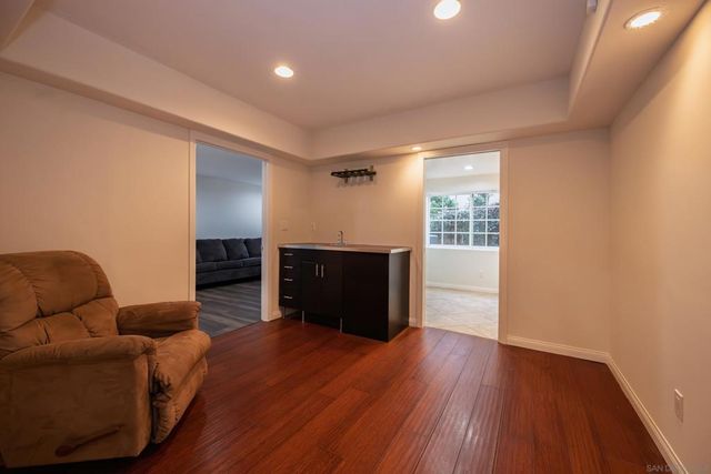 444 Avalon Dr., Vista, CA 92084