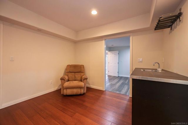 444 Avalon Dr., Vista, CA 92084