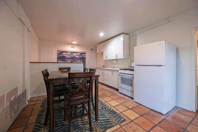 444 Avalon Dr., Vista, CA 92084