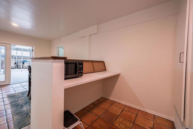 444 Avalon Dr., Vista, CA 92084