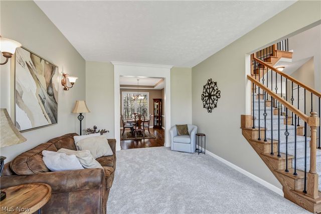 607 Parkside Drive, Avon Lake, OH 44012