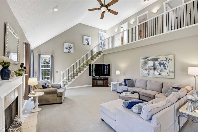 607 Parkside Drive, Avon Lake, OH 44012
