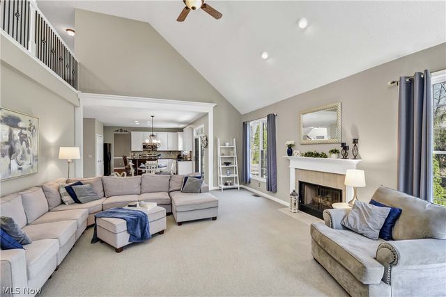 607 Parkside Drive, Avon Lake, OH 44012