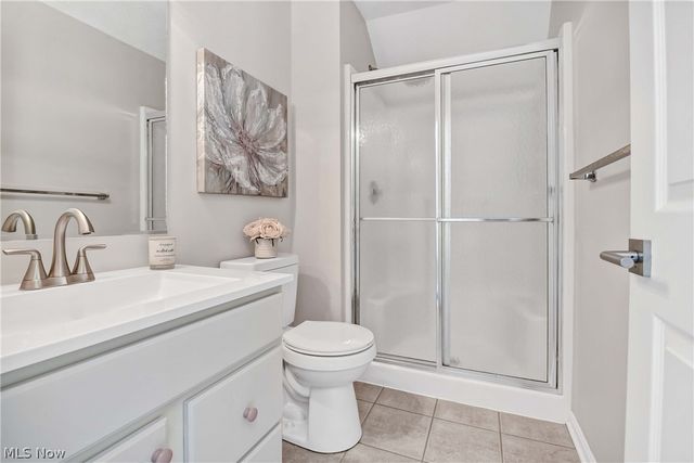 607 Parkside Drive, Avon Lake, OH 44012