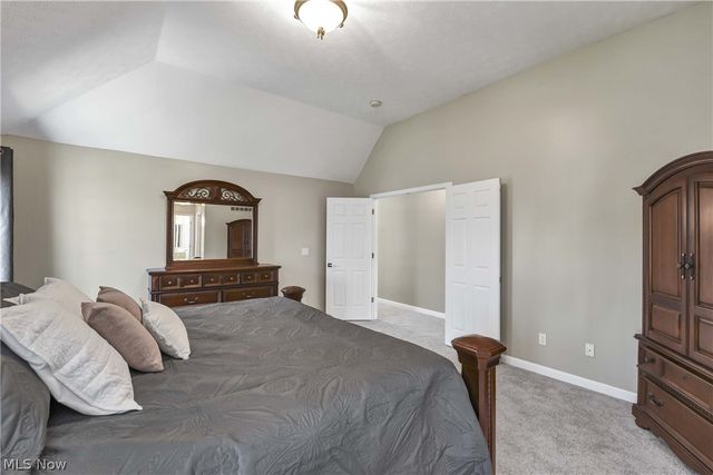 607 Parkside Drive, Avon Lake, OH 44012