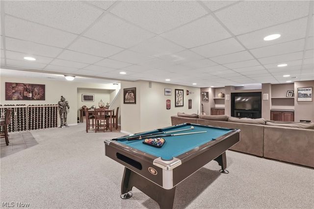 607 Parkside Drive, Avon Lake, OH 44012