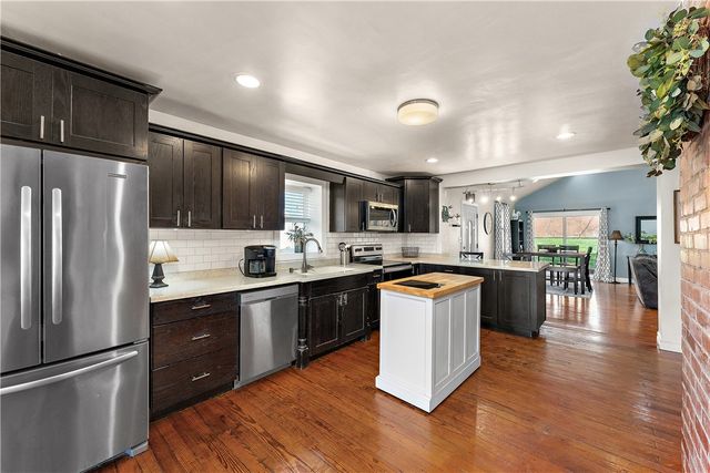 1242 Saxonburg Blvd, West Deer, PA 15084
