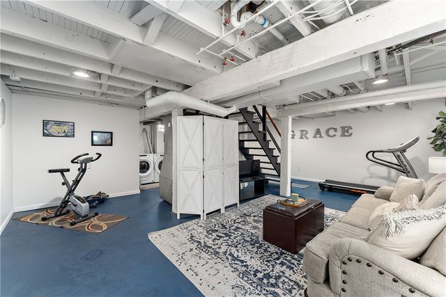 1242 Saxonburg Blvd, West Deer, PA 15084