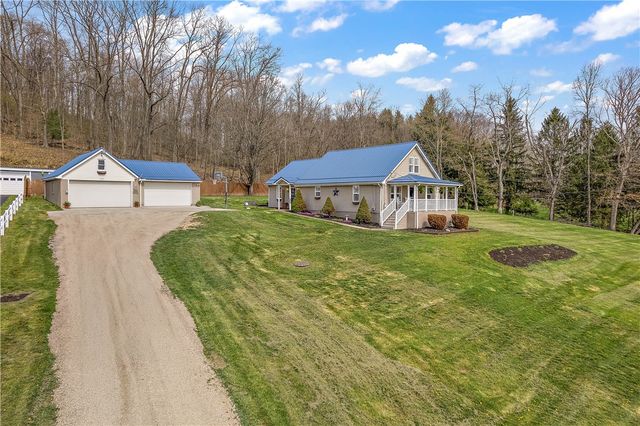 1242 Saxonburg Blvd, West Deer, PA 15084