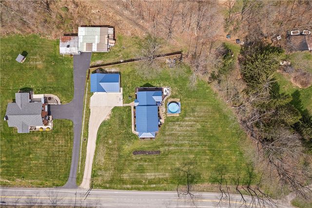 1242 Saxonburg Blvd, West Deer, PA 15084