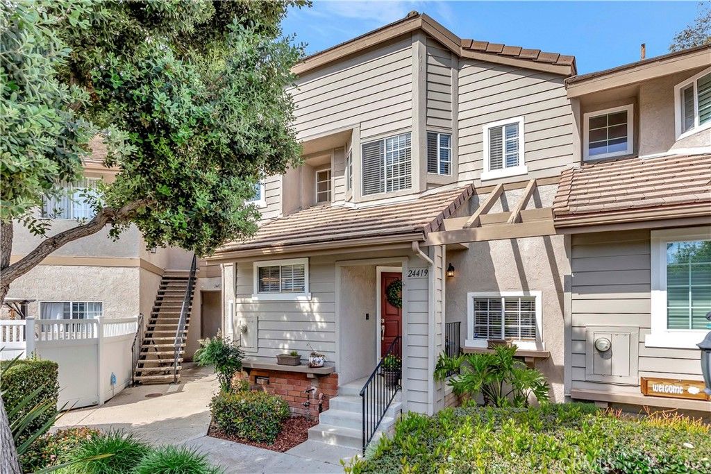 Image 34 of property listing at 24419 Kingston Court, Laguna Hills, CA 92653