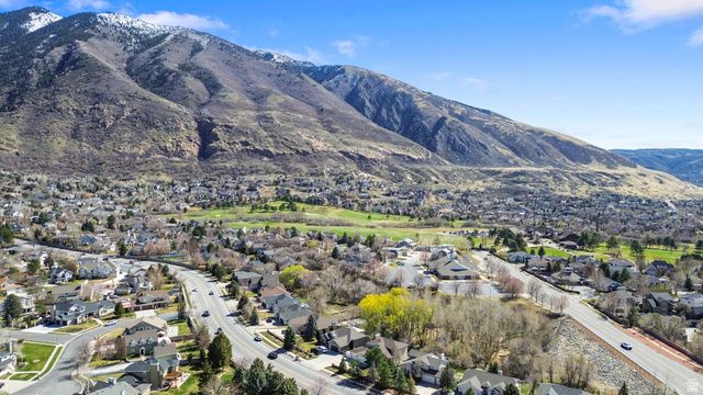 2122 WASATCH BLVD, Sandy, UT 84092