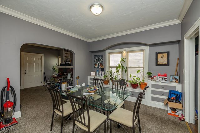 10105 russell Avenue, Garfield Heights, OH 44125