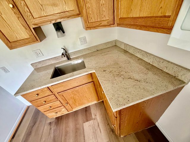 1705 Charlton Road, Trenton City, MI 48183