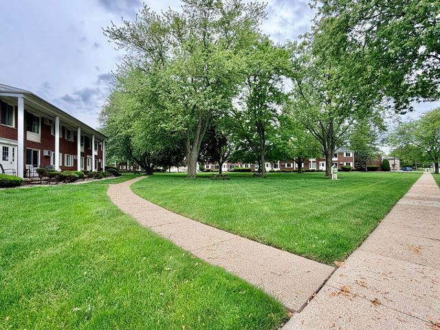 1705 Charlton Road, Trenton City, MI 48183
