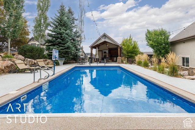 3532 N LAYTON RIDGE DR, Layton, UT 84040