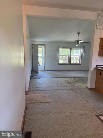2196 ANDREWS LAKE RD, Felton, DE 19943