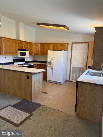 2196 ANDREWS LAKE RD, Felton, DE 19943