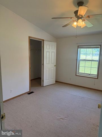 2196 ANDREWS LAKE RD, Felton, DE 19943