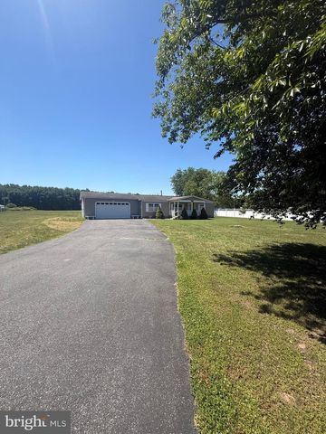 2196 ANDREWS LAKE RD, Felton, DE 19943