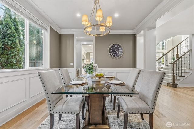 14003 NE 6th Place, Bellevue, WA 98007