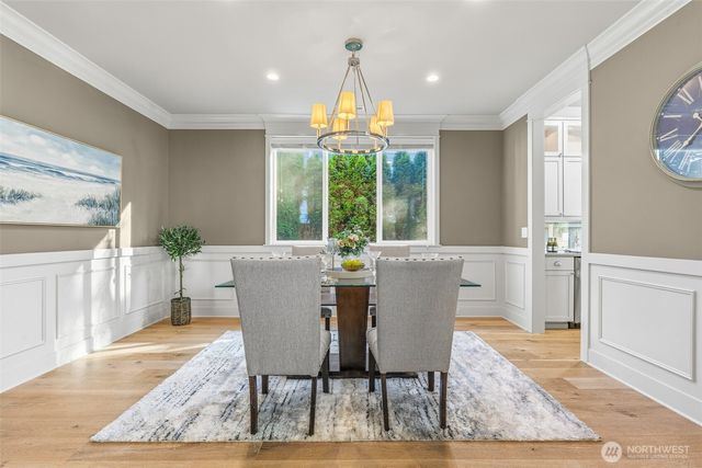 14003 NE 6th Place, Bellevue, WA 98007