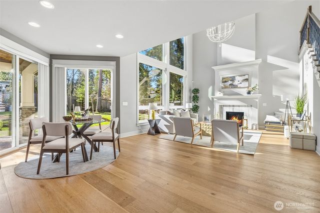 14003 NE 6th Place, Bellevue, WA 98007