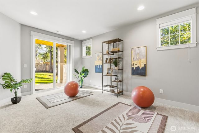 14003 NE 6th Place, Bellevue, WA 98007