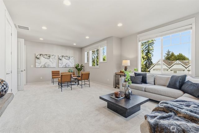 14003 NE 6th Place, Bellevue, WA 98007